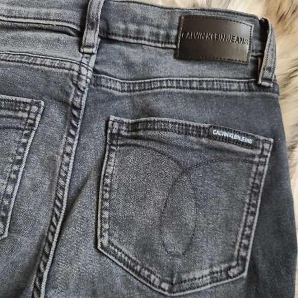 π΄ SOLD π΄Calvin Klein Jean's *NWT* - Picture 1 of 5